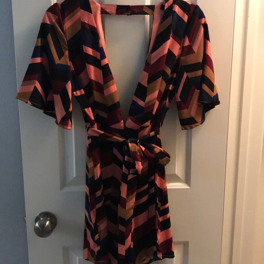 Low cut romper